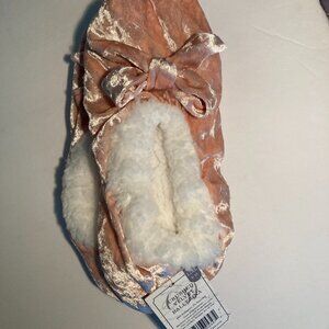 Crushed Velvet Ballerina Slippers -Pink- NWT